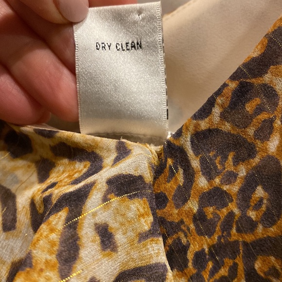 BLOOMINGDALE’S Sz 8 silk animal print sleeveless dress with ruffles. - Picture 8 of 8